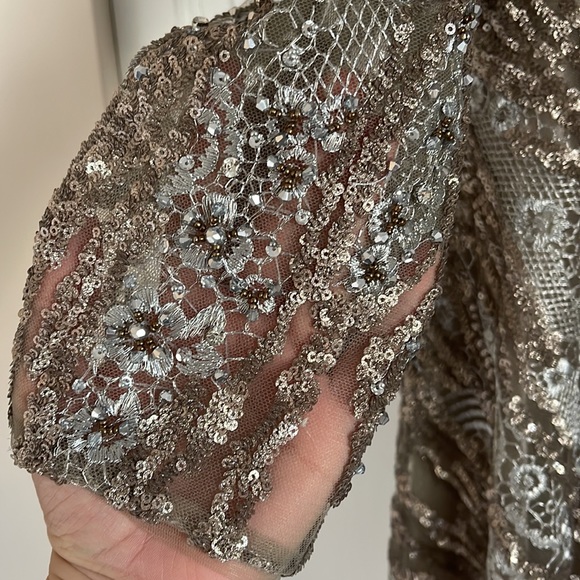 Mac Duggal
Embroidered & Embellished Long
Sleeve Tulle Ballgown - Picture 9 of 11